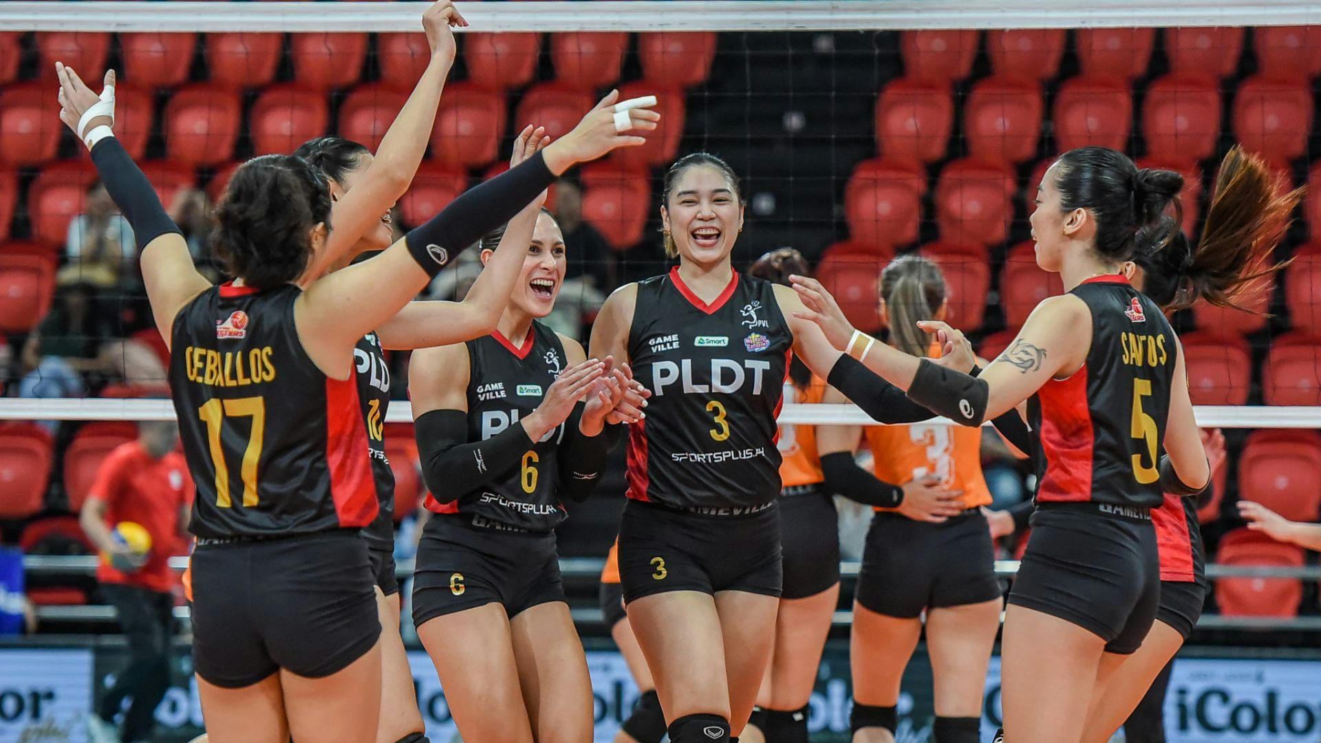 PLDT jumps to no. 3 spot after sweeping Farm Fresh in PVL All-Filipino match